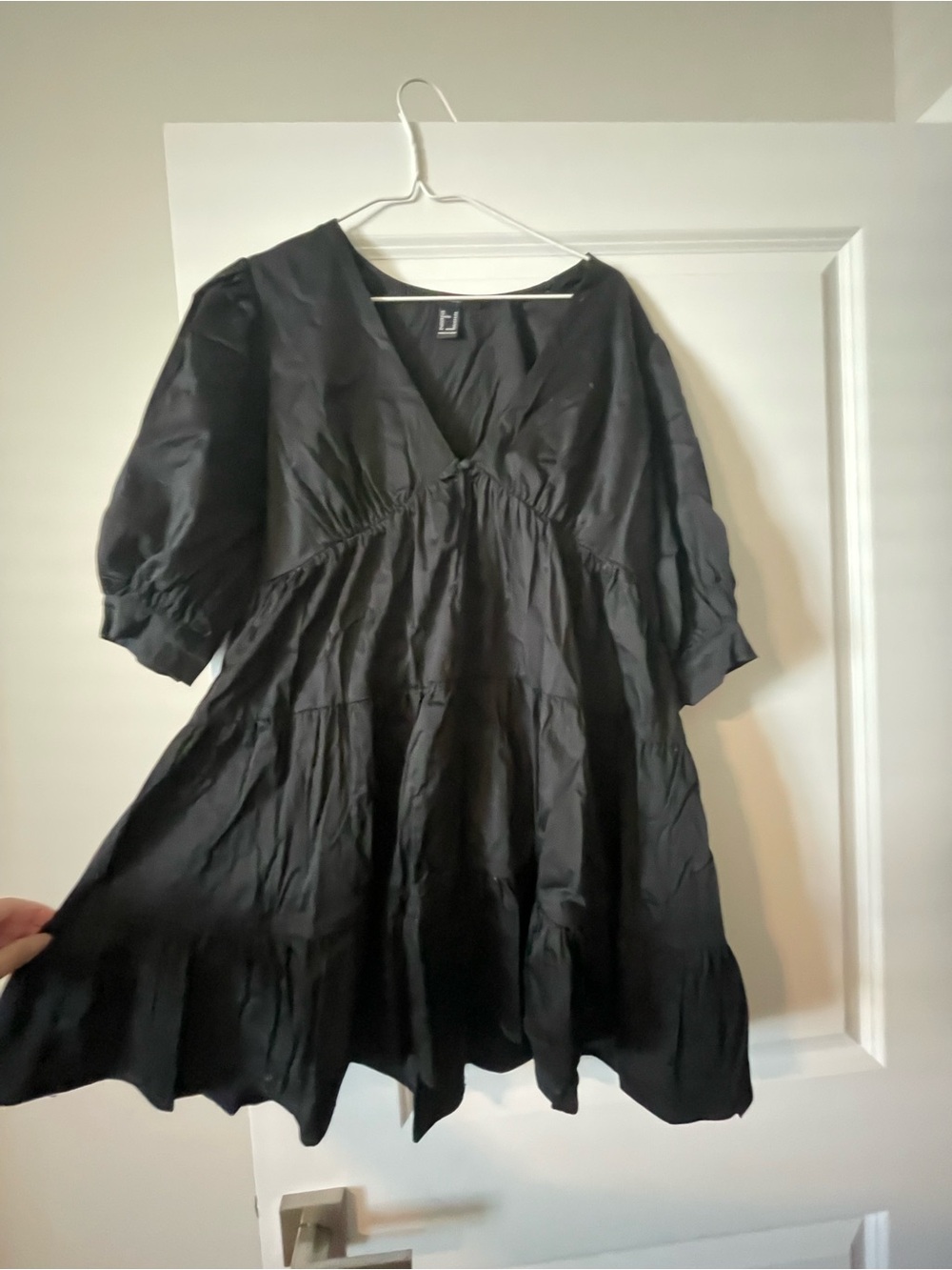 Black V-Neck Tiered Women's Babydoll Dress